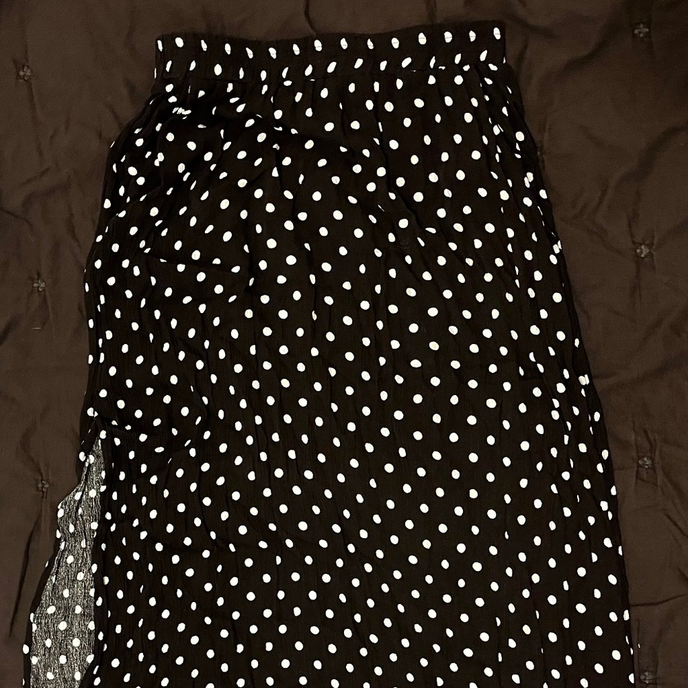 Mid Rise Polka Dot Maxi Skirt